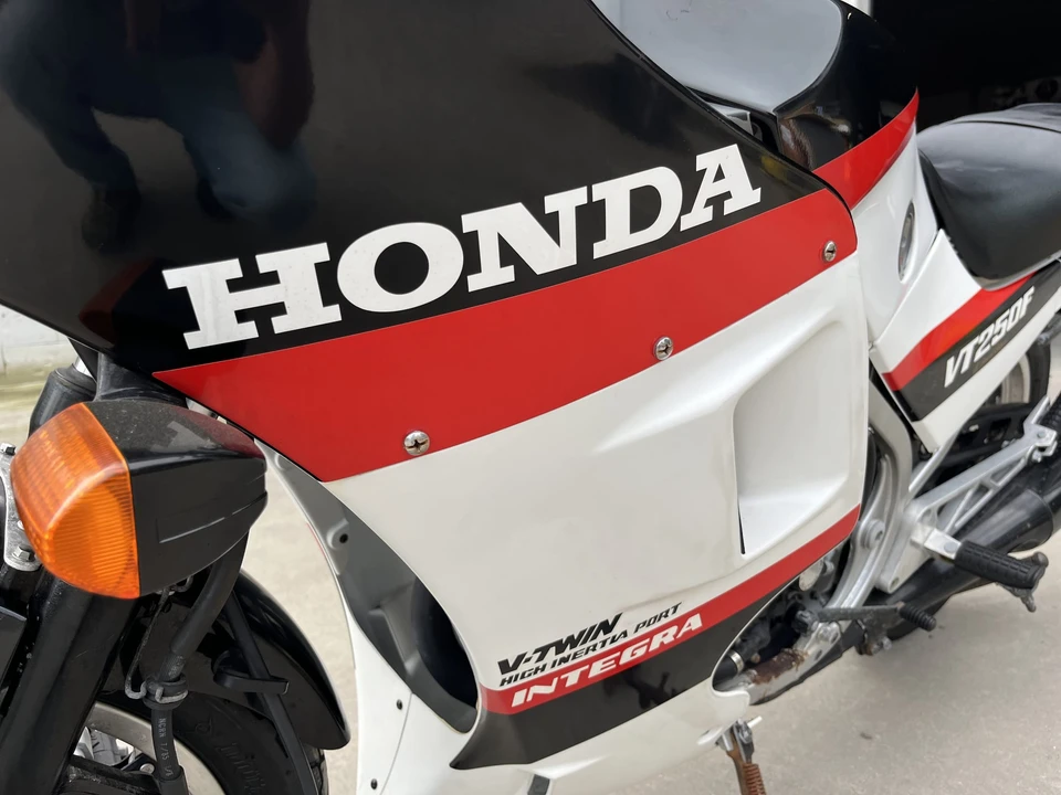 1982 Honda VF & VFR - Image 18 of 31