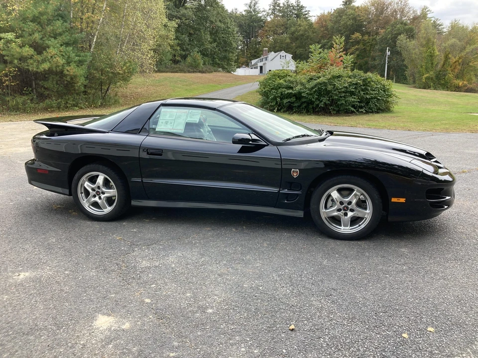 2002 Pontiac Firebird Trans Am 4th Gen - Image 12 of 31