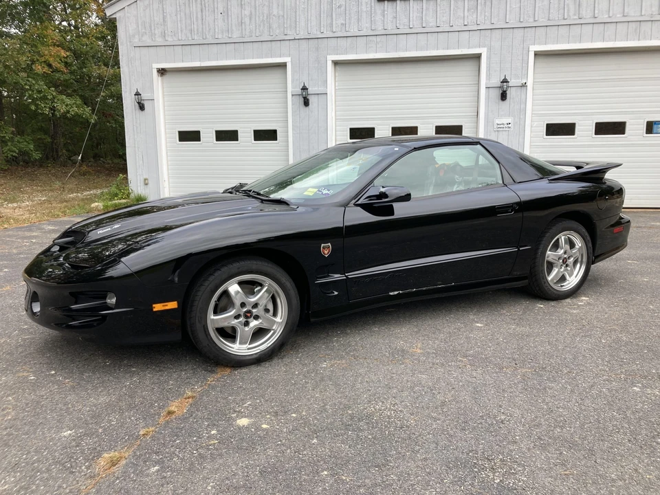 2002 Pontiac Firebird Trans Am 4th Gen - Image 2 of 31