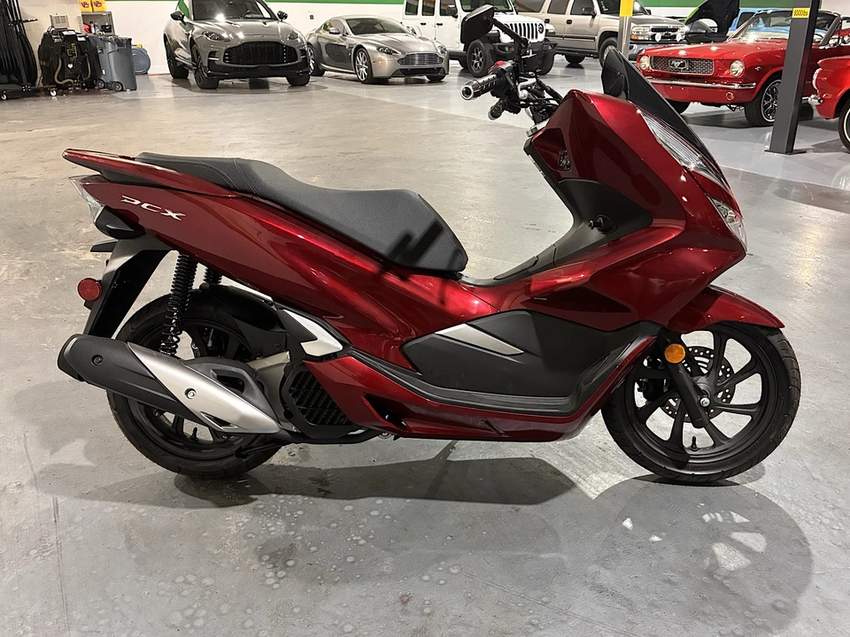 2020 Honda Mopeds - Image 5 of 30