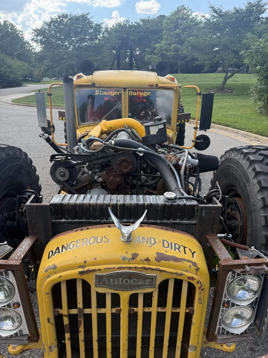 Autocar - Image 11 of 31