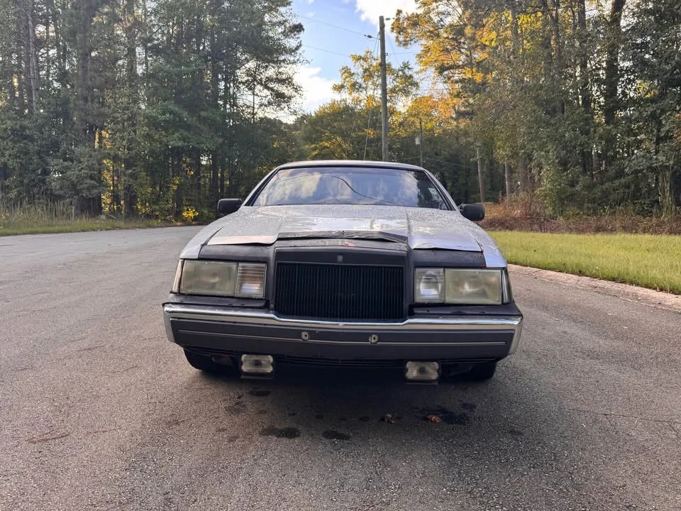 1986 Lincoln Continental Mark VII - Image 8 of 10