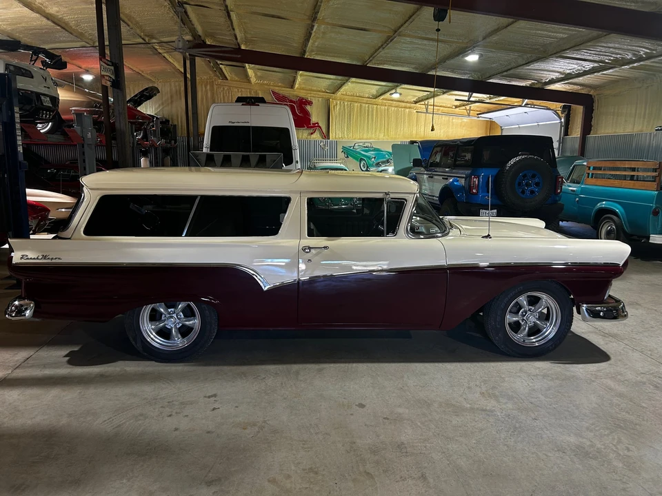 1957 Ford Ranchero 1st Gen - Image 11 of 31