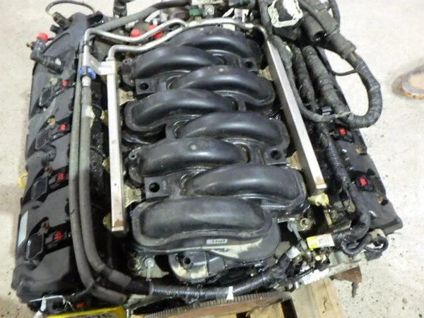 2011 Parts & Memorabilia Engines - Image 2 of 3