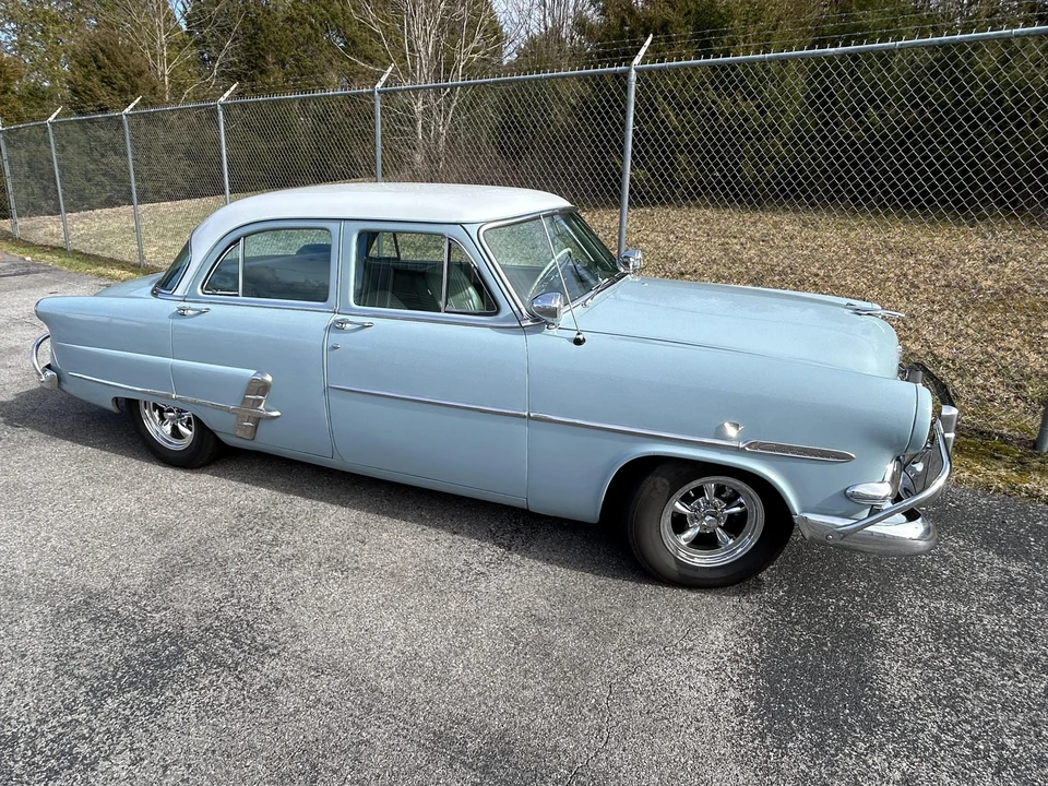 1953 Ford Customline - Image 16 of 31