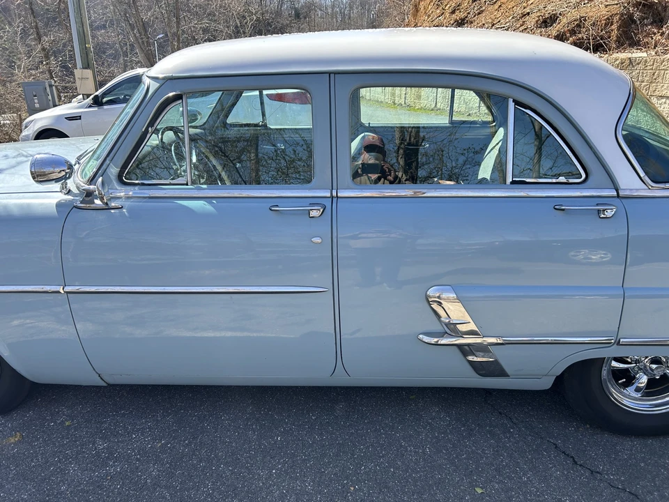 1953 Ford Customline - Image 18 of 31