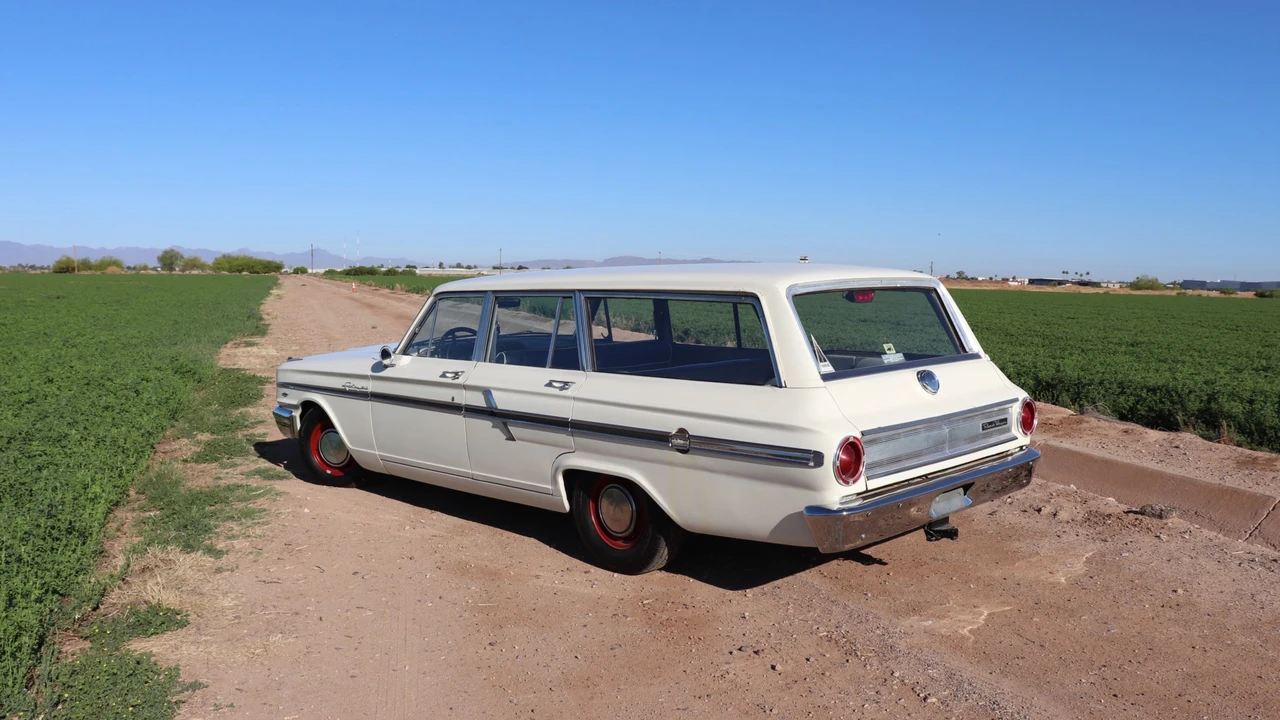 1964 Ford Fairlane 4th Gen - Image 26 of 31