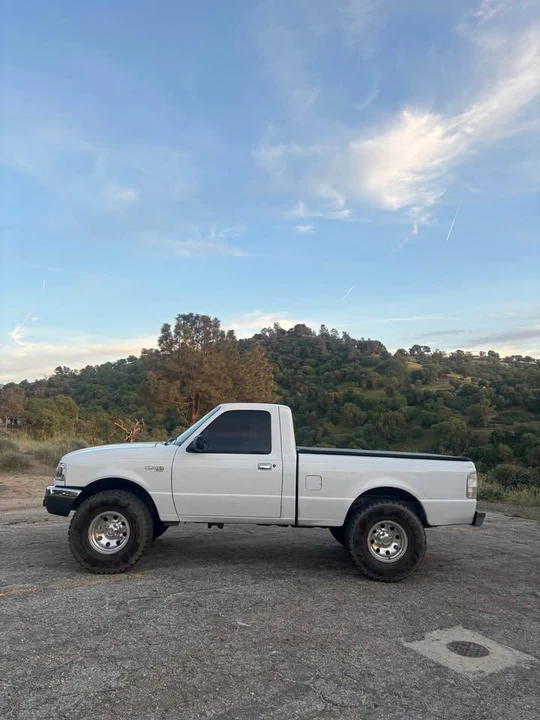 2002 Ford Ranger 3rd Gen - Image 2 of 10