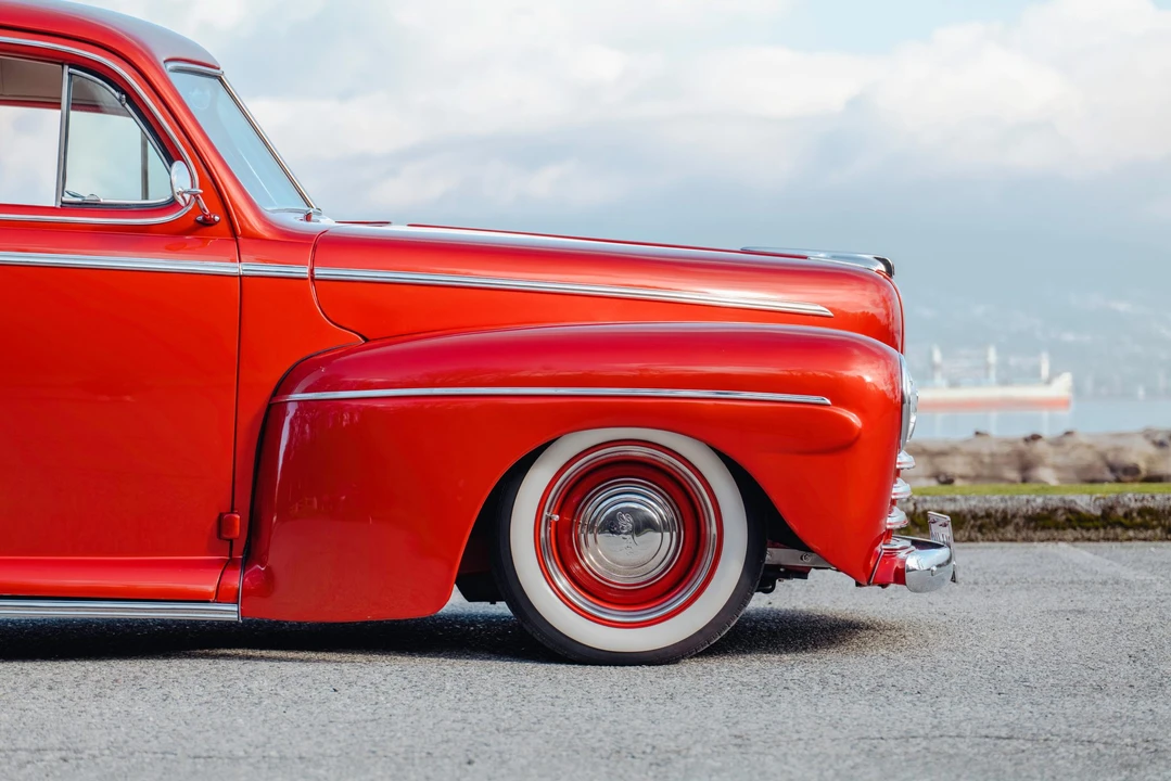 1946 Ford Standard & Deluxe & Super Deluxe - Image 28 of 31