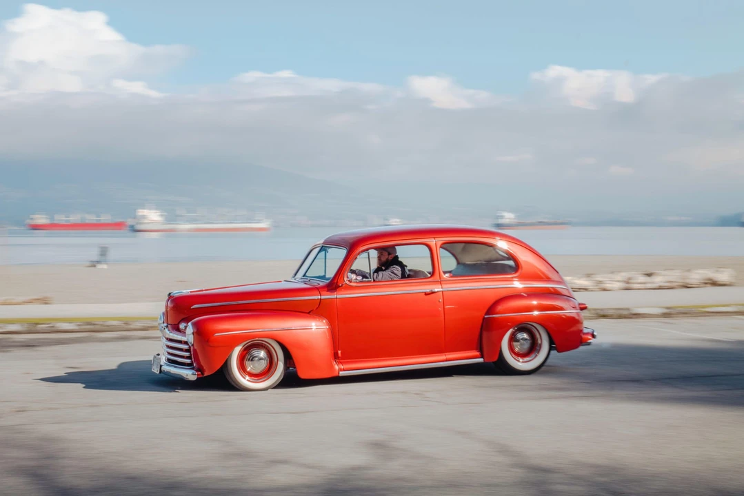 1946 Ford Standard & Deluxe & Super Deluxe - Image 5 of 31