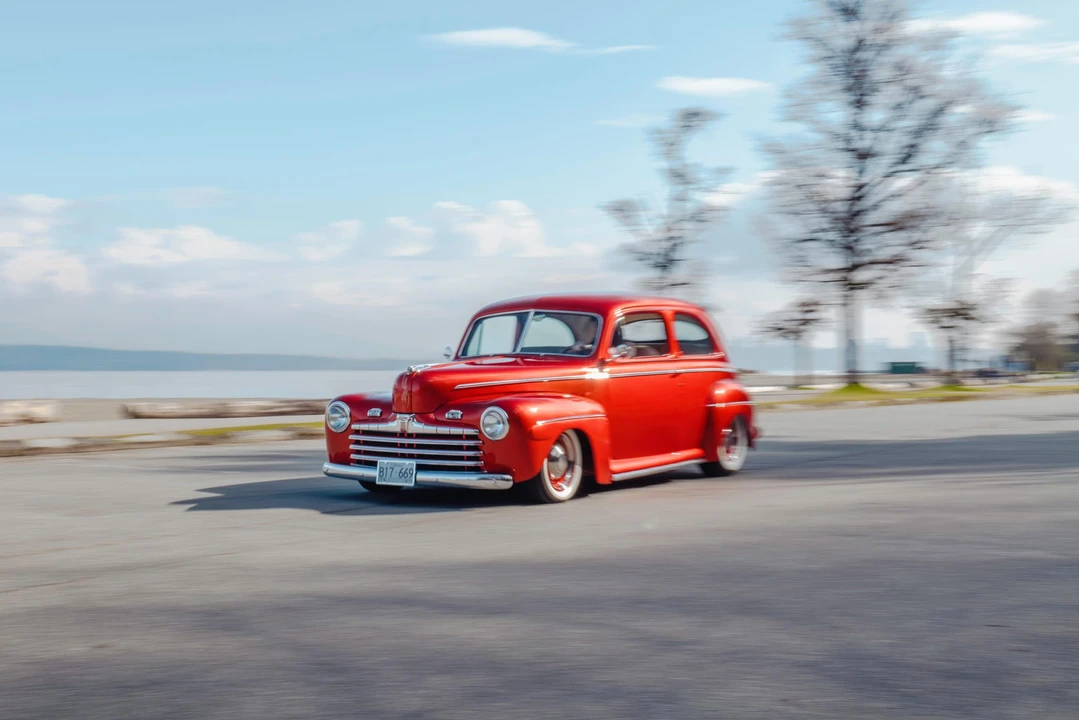 1946 Ford Standard & Deluxe & Super Deluxe - Image 3 of 31
