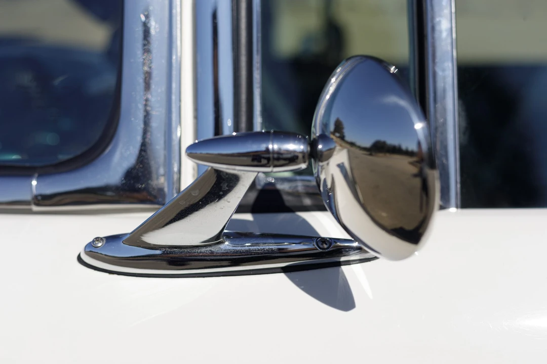 1955 Ford Fairlane 1st Gen - Image 25 of 31