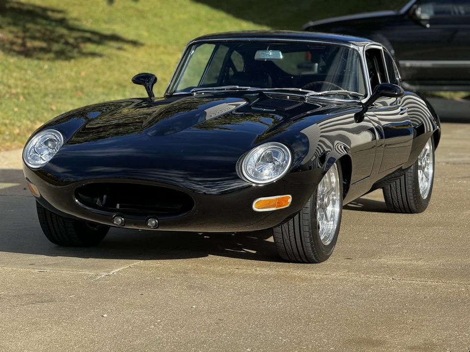 1962 Jaguar E-Type Series 1 - Image 8 of 31