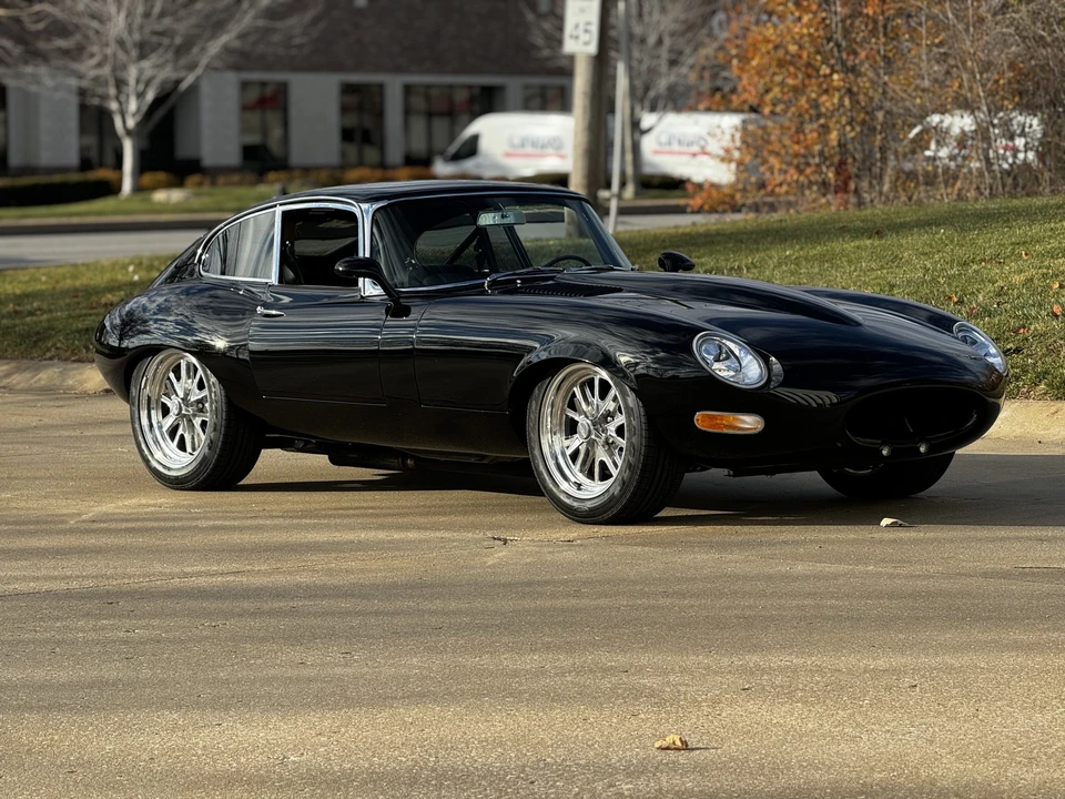 1962 Jaguar E-Type Series 1 - Image 19 of 31