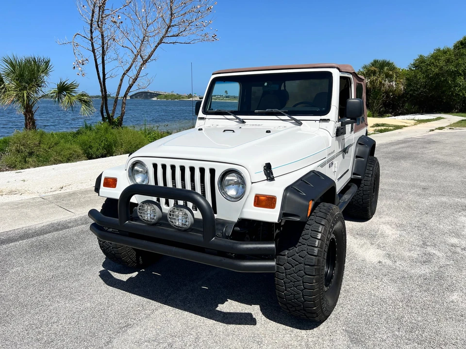 1998 Jeep TJ Wrangler - Image 24 of 31