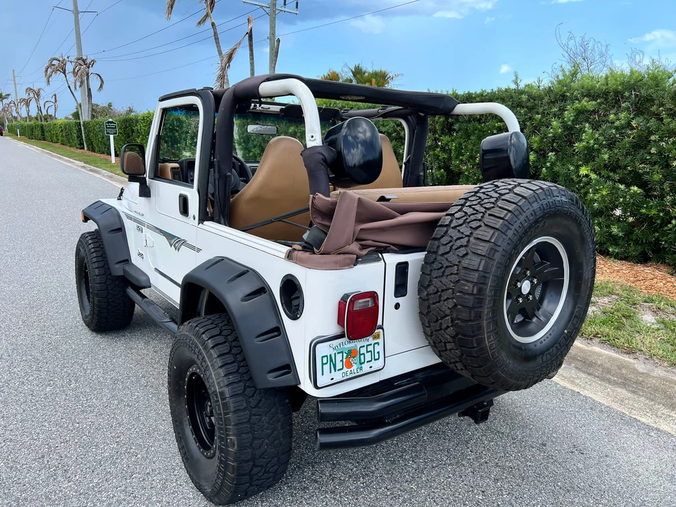 1998 Jeep TJ Wrangler - Image 8 of 31