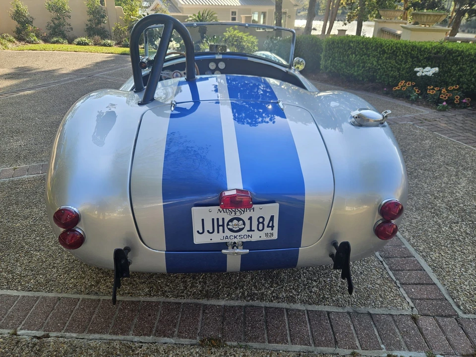 Shelby Cobra Replica - Image 8 of 31