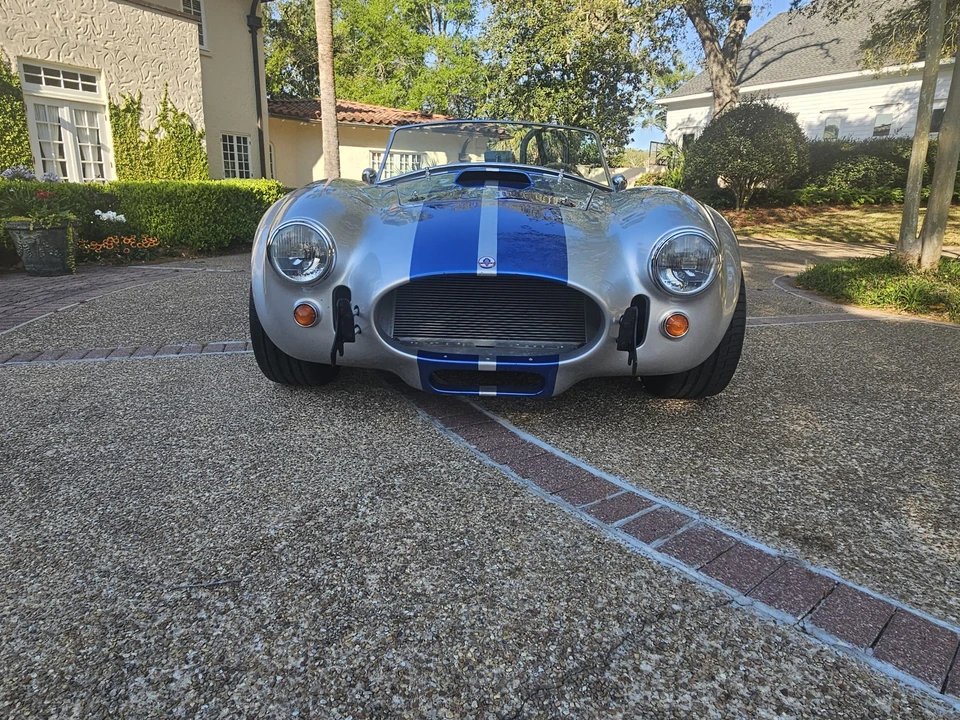 Shelby Cobra Replica - Image 3 of 31