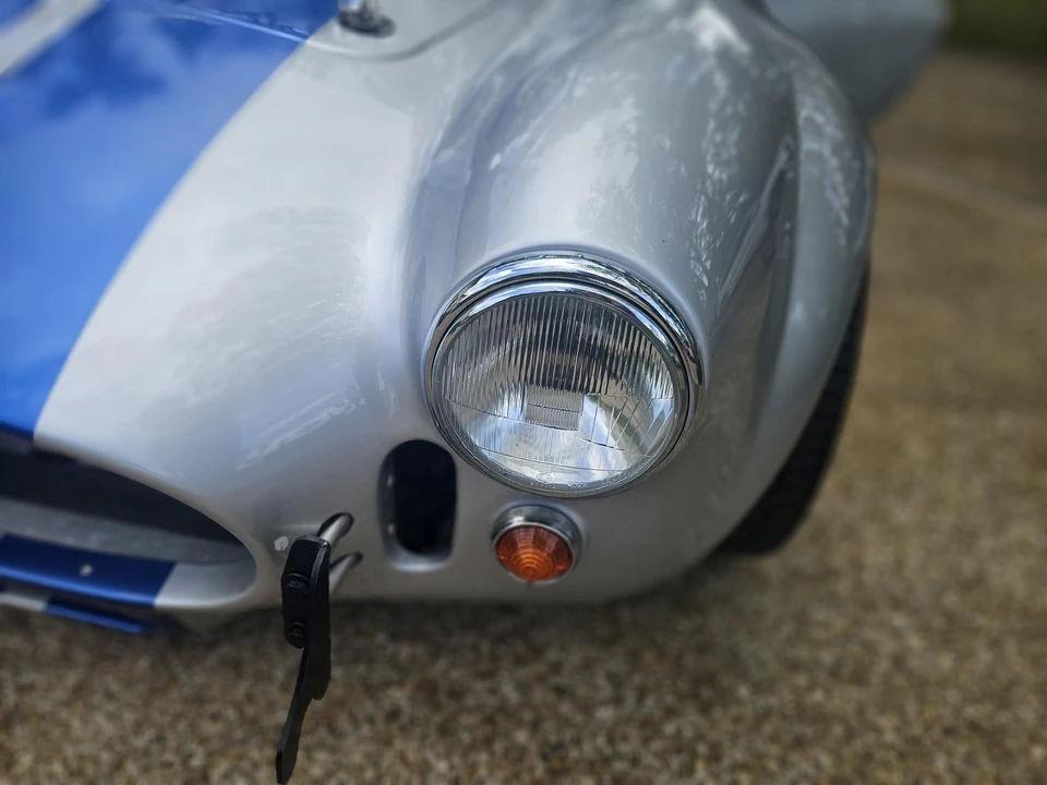 Shelby Cobra Replica - Image 13 of 31