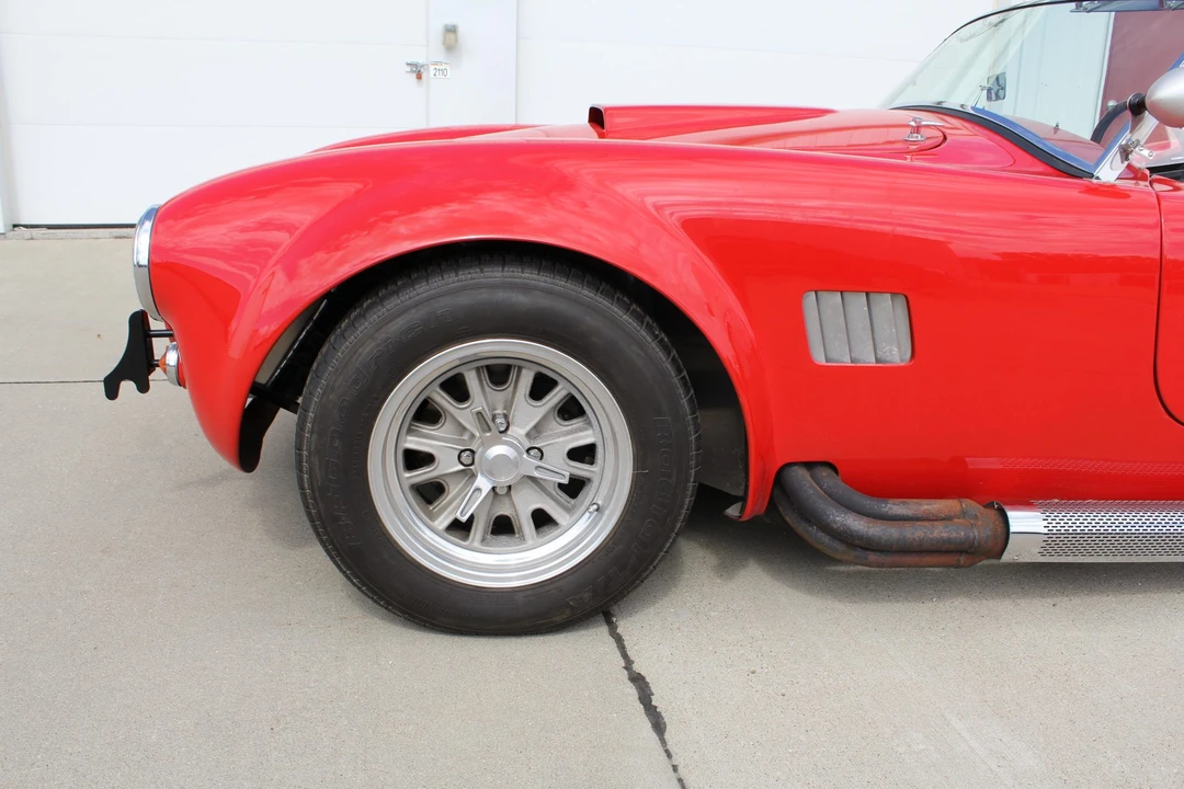 Shelby Cobra Replica - Image 20 of 31