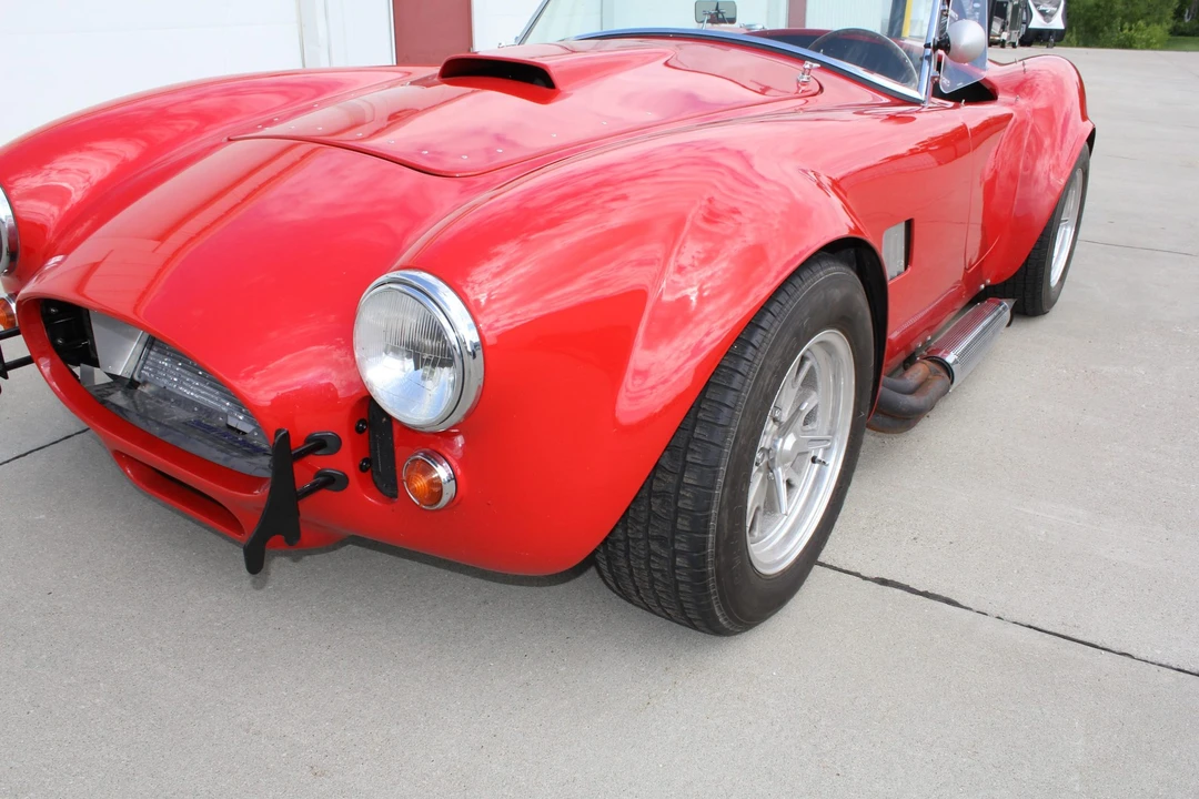 Shelby Cobra Replica - Image 19 of 31