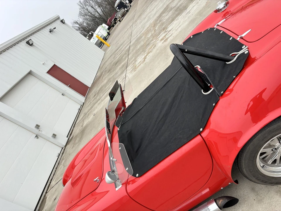 Shelby Cobra Replica - Image 24 of 31