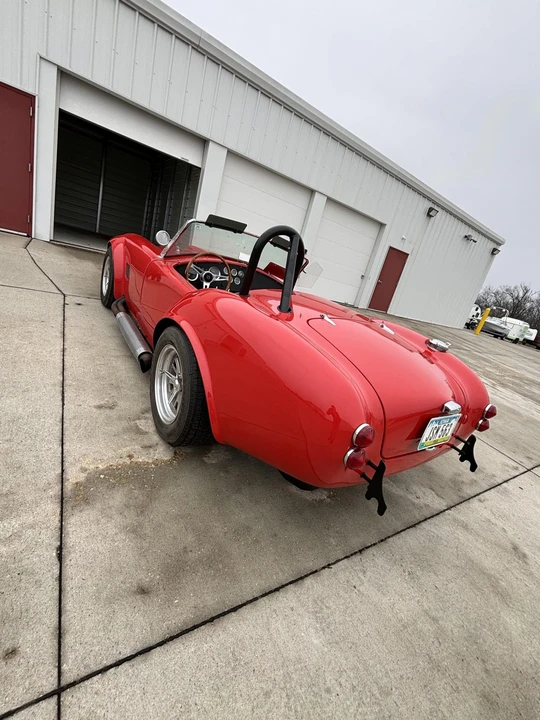 Shelby Cobra Replica - Image 5 of 31