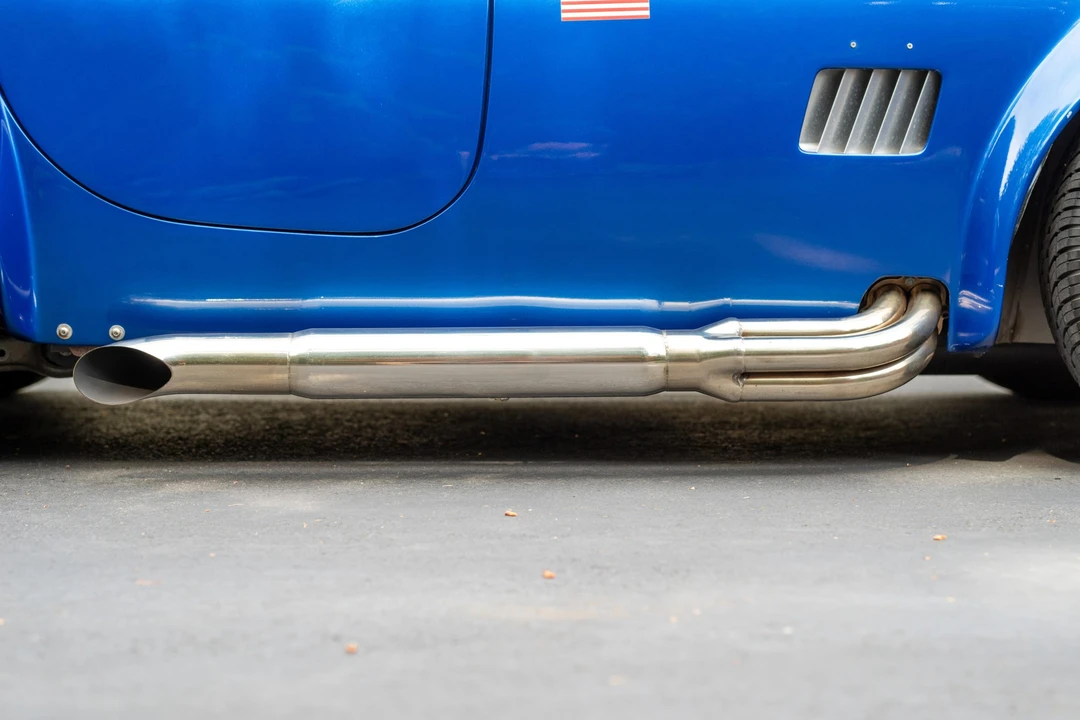 Shelby Cobra Replica - Image 16 of 31
