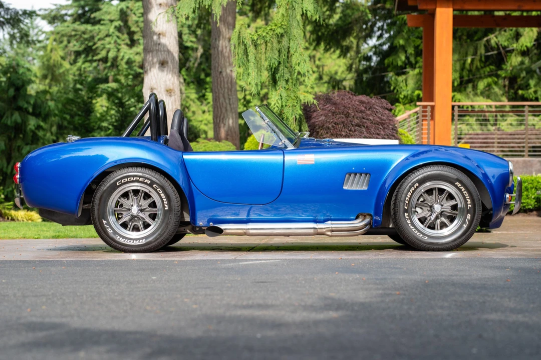 Shelby Cobra Replica - Image 4 of 31