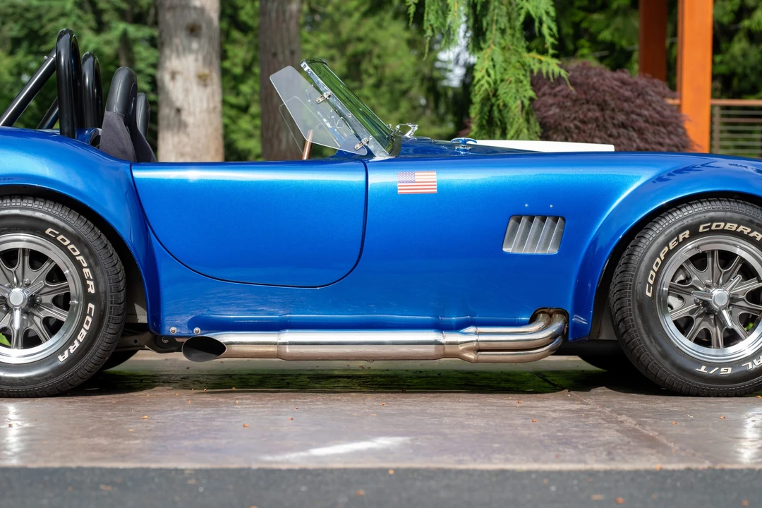 Shelby Cobra Replica - Image 14 of 31