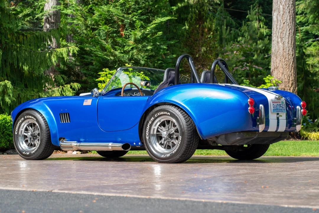 Shelby Cobra Replica - Image 7 of 31