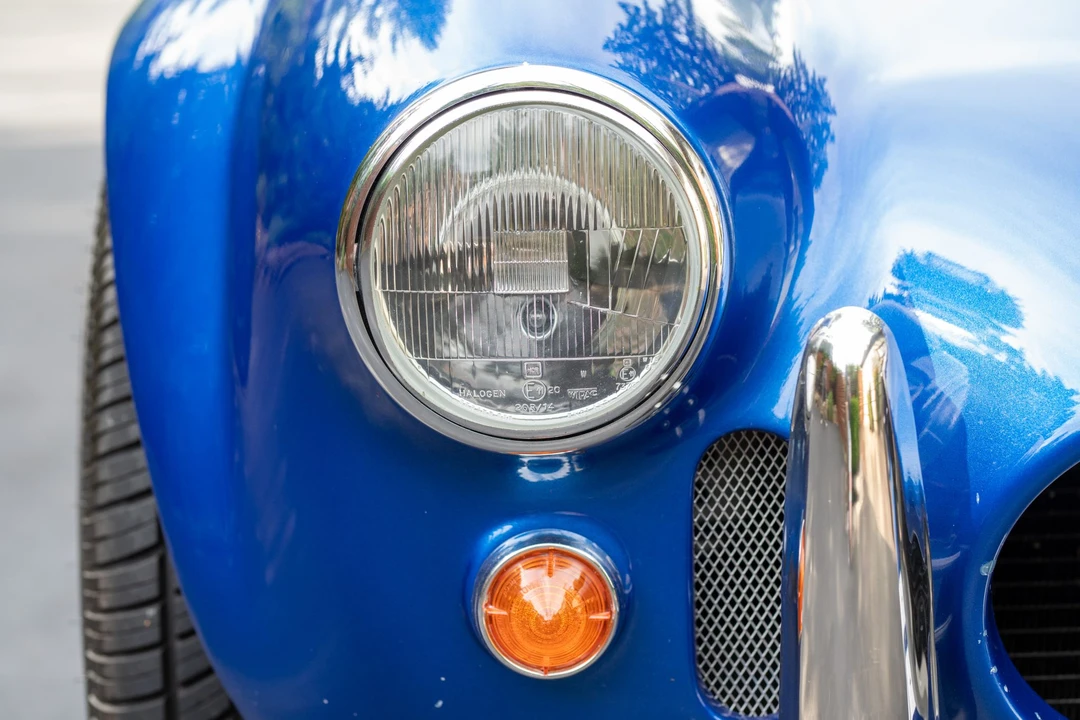 Shelby Cobra Replica - Image 21 of 31