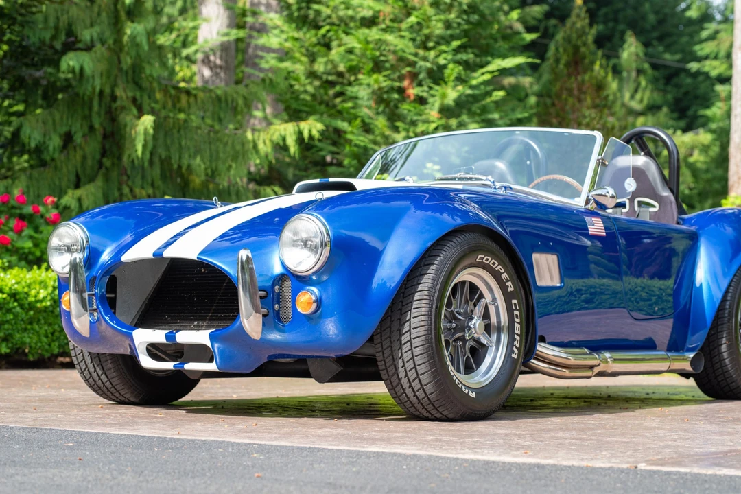 Shelby Cobra Replica - Image 10 of 31