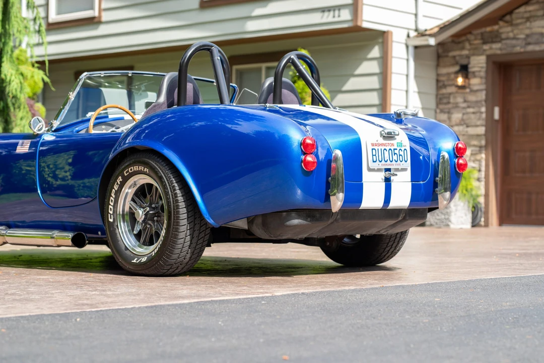 Shelby Cobra Replica - Image 11 of 31