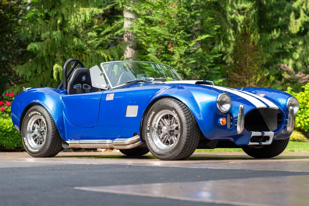 Shelby Cobra Replica - Image 3 of 31
