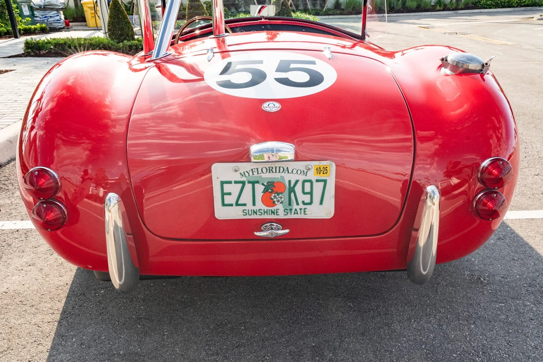 Shelby Cobra Replica - Image 11 of 31