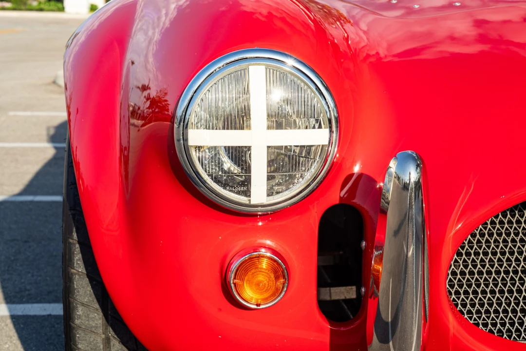Shelby Cobra Replica - Image 16 of 31