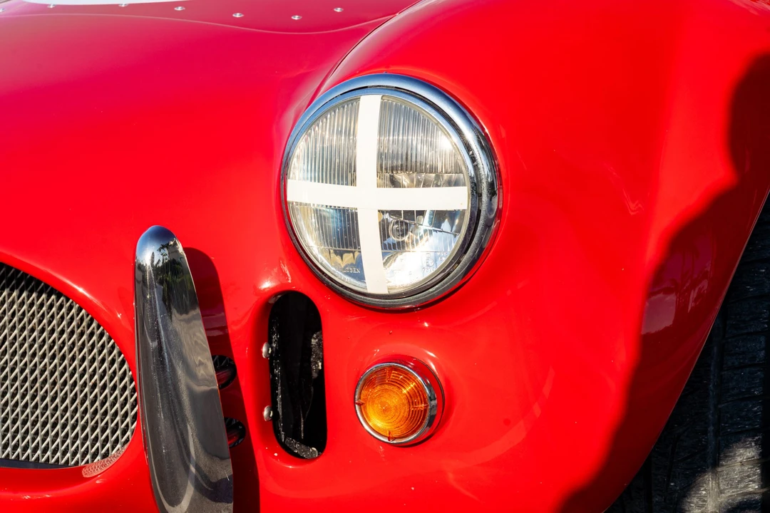 Shelby Cobra Replica - Image 17 of 31