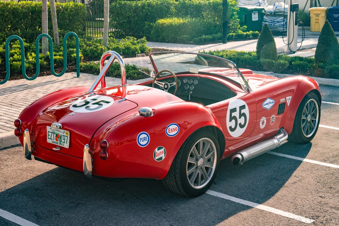 Shelby Cobra Replica - Image 6 of 31