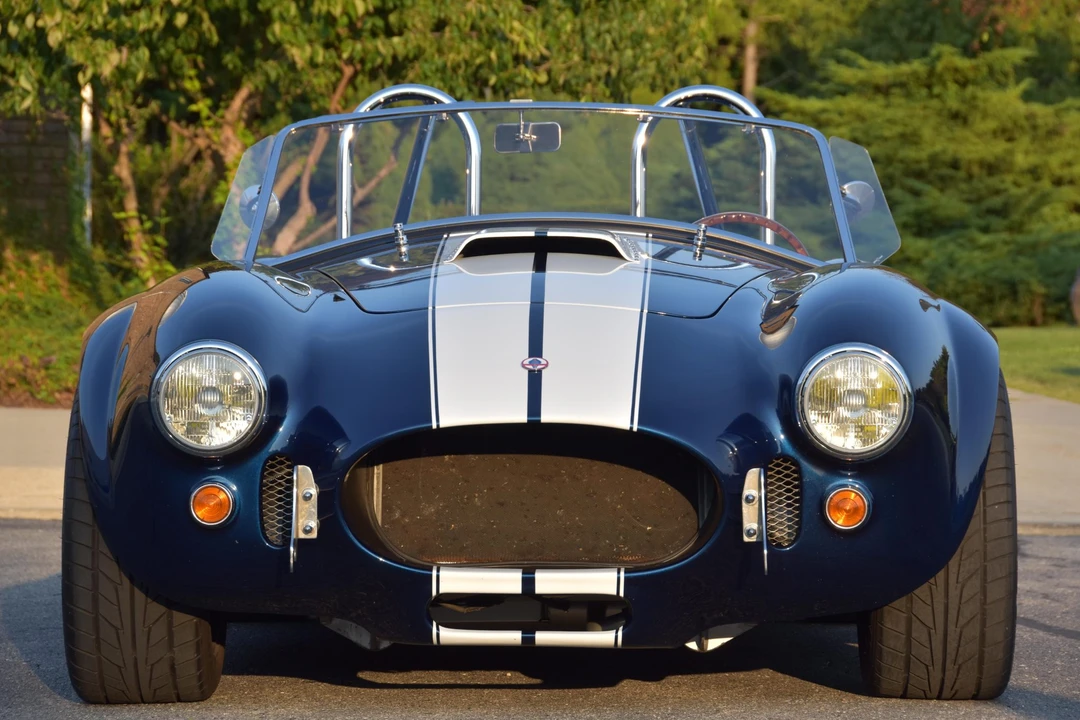 Shelby Cobra Replica - Image 12 of 31