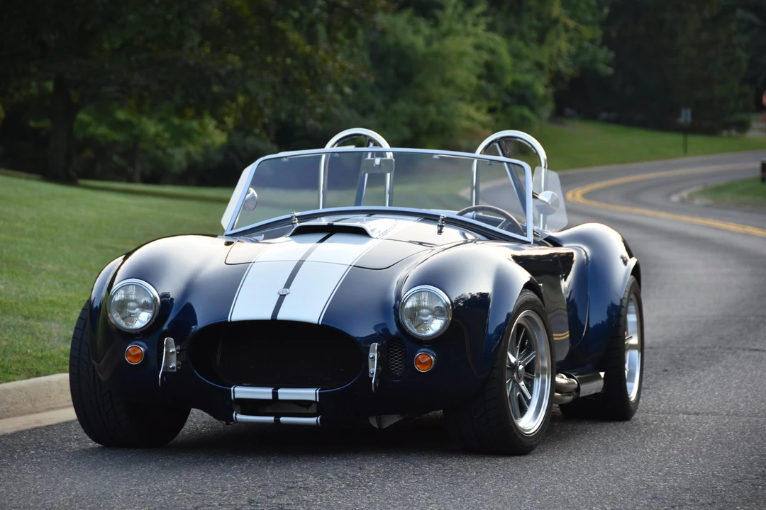 Shelby Cobra Replica - Image 3 of 31
