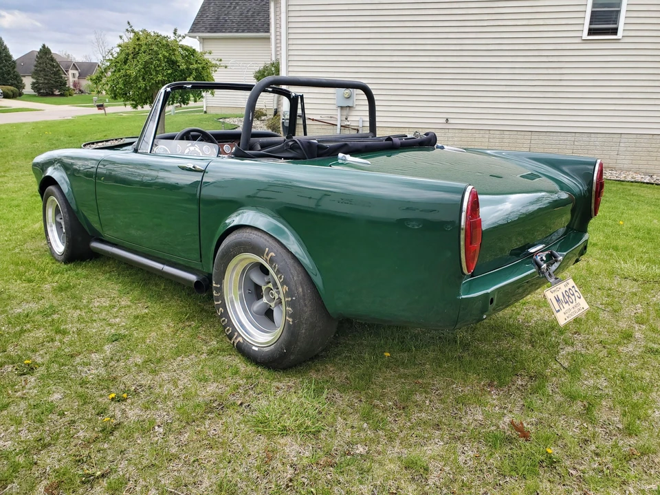 Sunbeam Alpine - Image 13 of 31