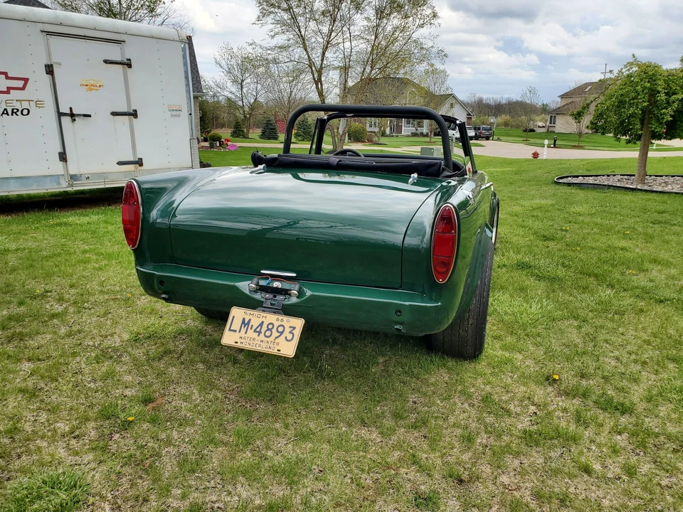Sunbeam Alpine - Image 17 of 31