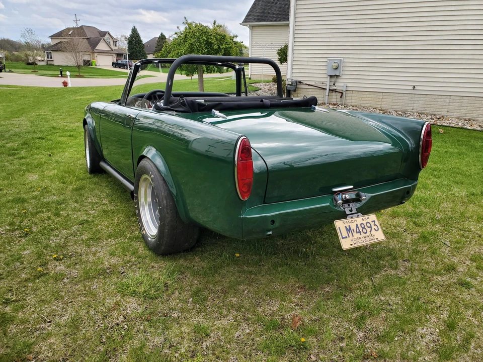 Sunbeam Alpine - Image 14 of 31