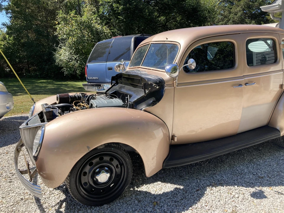 1939 Ford Standard & Deluxe & Super Deluxe - Image 5 of 31