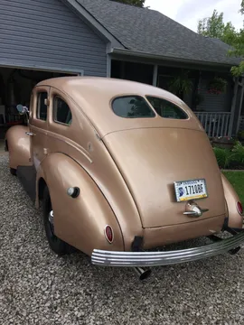 1939 Ford Standard & Deluxe & Super Deluxe - Image 4 of 31