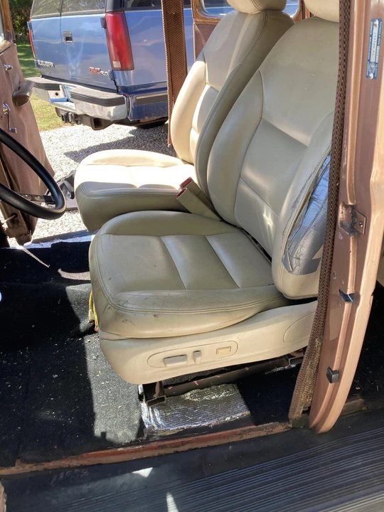 1939 Ford Standard & Deluxe & Super Deluxe - Image 28 of 31