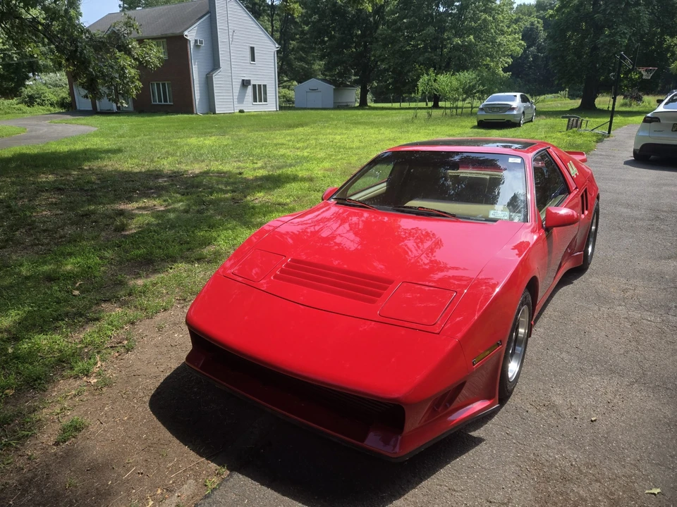 1987 Pontiac Fiero - Image 2 of 31