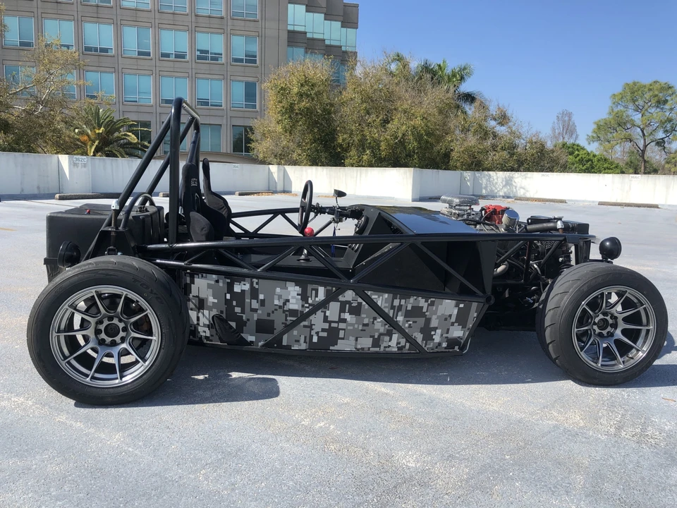 Mazda - Image 16 of 31