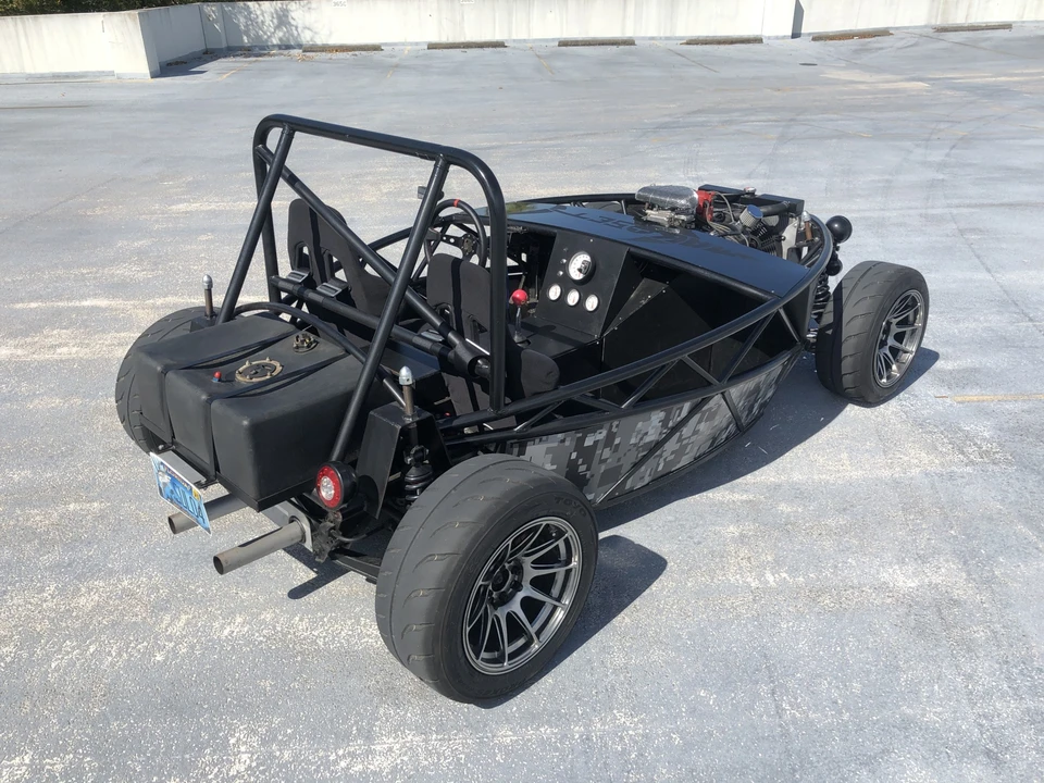 Mazda - Image 21 of 31